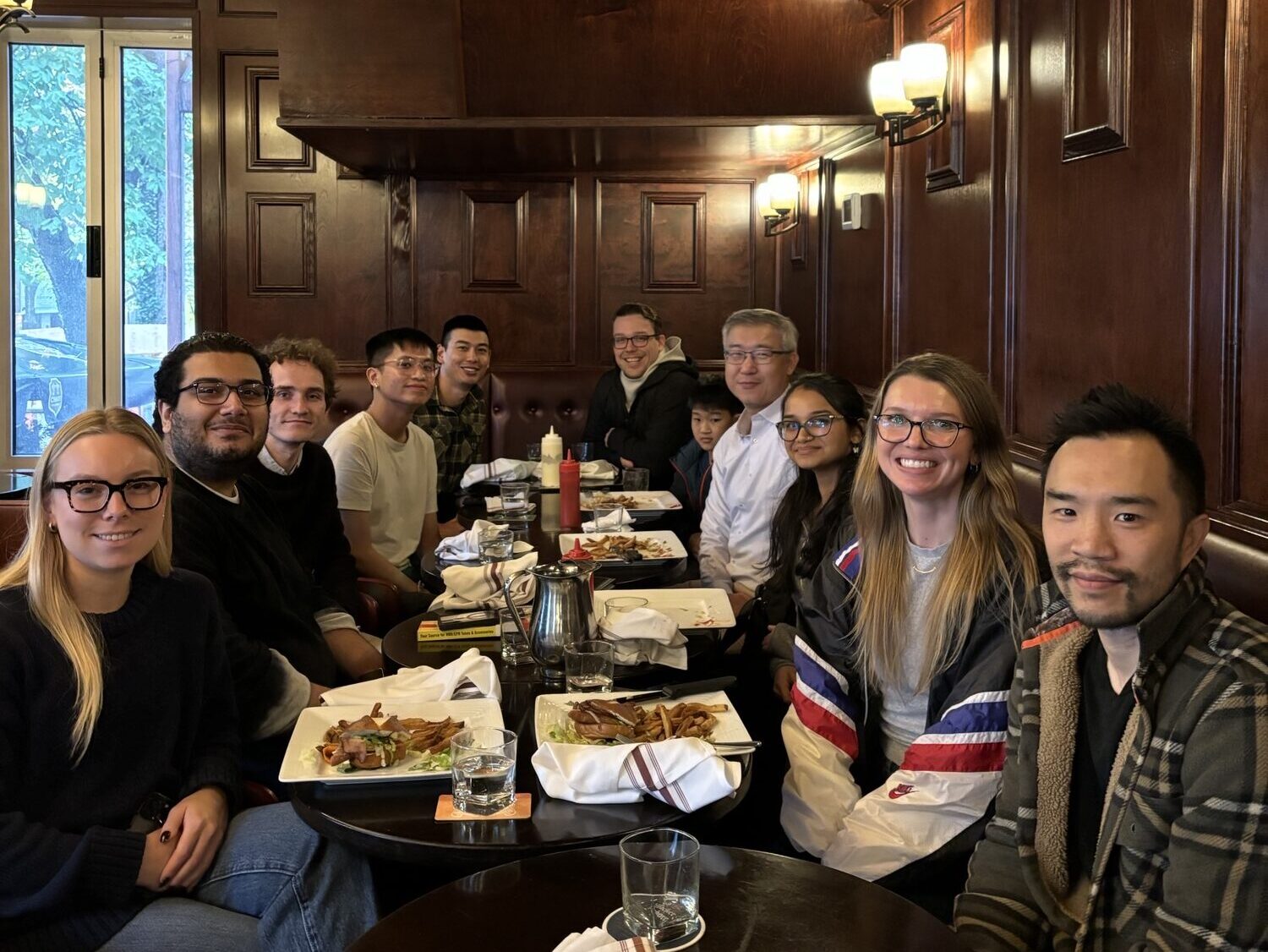 2024/10/29 Lunch with Visiting Prof. Tony Huang from NTHU and the Chou Lab